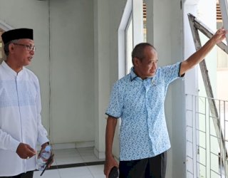 Sambangi SMAN 3 Makassar Saat Pengawasan, Kadir Halid Tampung Aspirasi Guru dan Pantau Fasilitas Sekolah