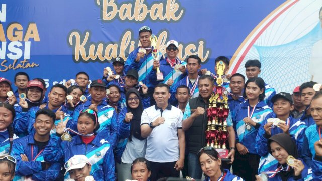 Tim Dayung Kota Makassar kembali menunjukkan dominasinya pada ajang Pra Porprov 2025 dengan meraih gelar juara umum. (Foto: Istimewa)