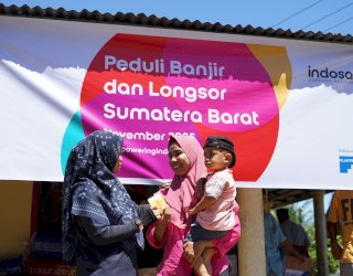 Langkah Cepat Indosat di Sumatera, Pulihkan Jaringan hingga Salurkan Bantuan ke Warga Terdampak