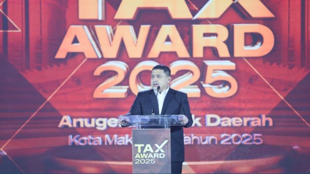 Wali Kota Makassar, Munafri Arifuddin saat menghadiri gelaran Anugerah Penghargaan Pajak Tax Award 2025 di Phinisi Ballroom, Hotel Claro, Makassar, Selasa (9/12/2025) malam. (Foto: Istimewa)