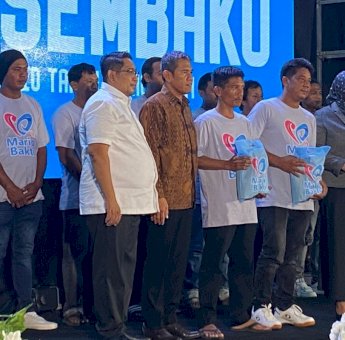 Satu Dekade Mario Bakti Group Tebar Manfaat, Salurkan 1.000 Paket Sembako dan Bedah 10 Rumah di Parepare