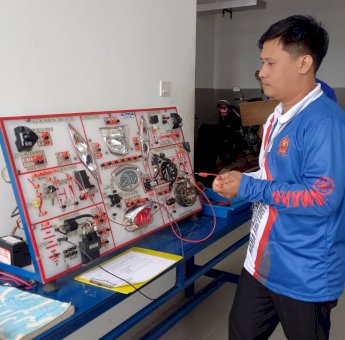 31 Sekolah di Sulselbar Perebutkan Tiket Kunjungan ke Pabrik Yamaha Lewat SMK Kontes Road to Factory PT SJAM