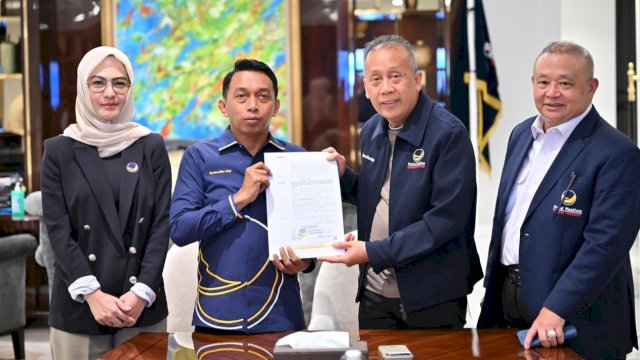 DPP Partai NasDem resmi menunjuk Syaharuddin Alrif sebagai Ketua DPW Partai NasDem Sulawesi Selatan menggantikan Rusdi Masse (RMS) yang mengundurkan diri. (Foto: Istimewa)