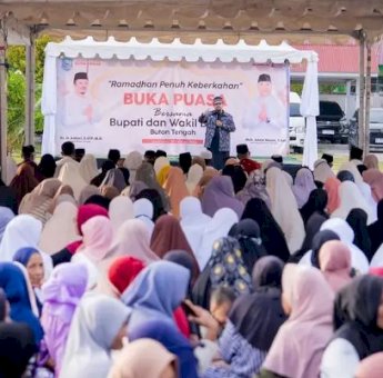 Silaturahim Ramadhan : Bupati Buteng Ajak Warga Ngobrol Santai soal Masa Depan Daerah