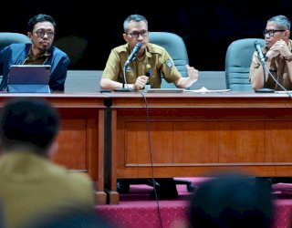 Pimpin Rapat Perdana, Plt Kadis Kominfo-SP Sulsel Tekankan Penguatan Peran Humas dan Layanan Informasi Publik