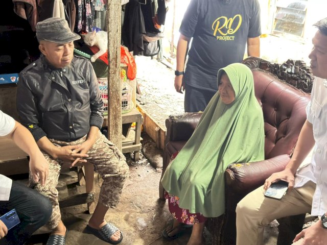 Momen HUT ke-18, DPD Gerindra Sulsel Bantu Warga Kurang Mampu di Makassar