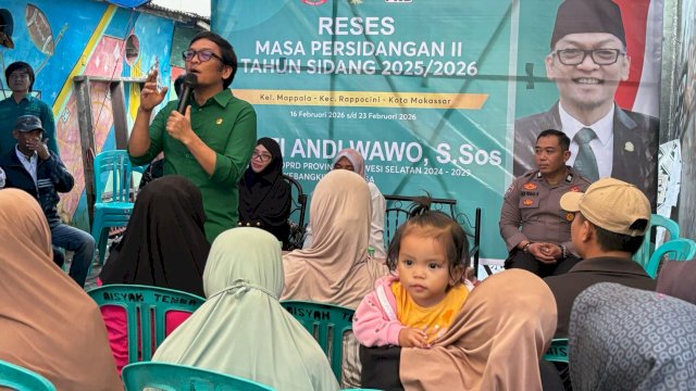 Wakil Ketua DPRD Sulsel, Fauzi Andi Wawo saat menggelar kegiatan reses di Kelurahan Mappala, Kecamatan Rappocini, Kota Makassar, Rabu (18/2/2026). (Foto: Istimewa)