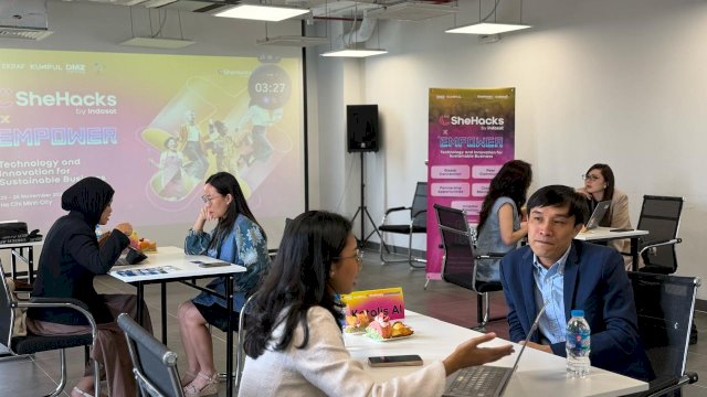 Lewat program SheHacks, Indosat membawa suara perempuan hingga ke kancah Asia Tenggara. (Dok. Indosat)