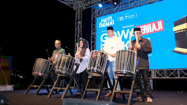 Bupati Gowa, Sitti Husniah Talenrang saat membuka Festival Ramadan Hati Damai, di Zona A RTH Syekh Yusuf, kemarin. (Dok. Humas Gowa) 