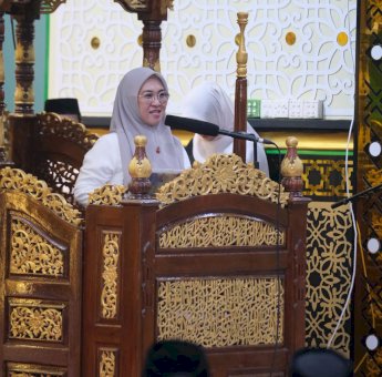 Hadiri Halalbihalal DMI Gowa, Husniah Talenrang Ajar Warga Eratkan Persaudaraan