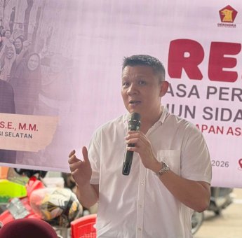 Tutup Rangkaian Resesnya, Edward Horas Temui Warga Kelurahan Maccini Sombala