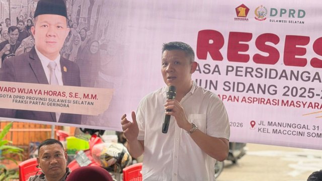 Anggota DPRD Sulsel, Edward Wijaya Horas saat menggelar kegiatan reses di Jalan Manunggal, Kelurahan Maccini Sombala, Kecamatan Tamalate, Kota Makassar, Senin (23/2/2026). (Foto: Istimewa)