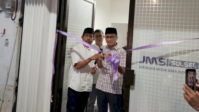 Pengda JMSI Sulawesi Selatan meresmikan kantor barunya yang berlokasi di Jalan AP Pettarani, Kota Makassar, Sabtu (7/3/2026). (Foto: Istimewa)