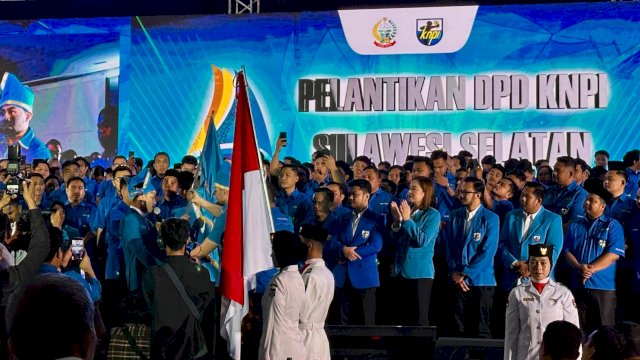 Prosesi pelantikan pengurus DPD I KNPI Sulsel periode 2026-2029 di Hotel Claro, Jalan AP Pettarani, Makassar, Senin (9/3/2026). (Foto: Istimewa)