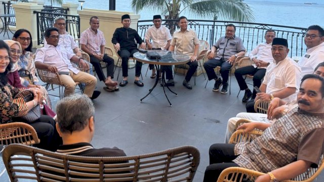 Komisi B DPRD Sulawesi Selatan menggelar buka puasa bersama di Cafe The Icon, kawasan Center Point of Indonesia (CPI), Makassar, Kamis (12/3/2026). (Foto: Istimewa)