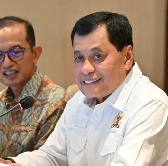 Dorong Kemandirian Industri Baja Nasional, Nurdin Halid Pimpin Kunjungan Kerja Komisi VI Pantau Revitalisasi Krakatau Steel