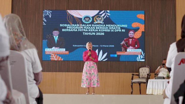 Anggota Komisi IX DPR RI, Sri Meliyana menyosialisasikan program Makan Bergizi Gratis (MBG) di Gedung Pendopoan Kabupaten Lahat, Sumatera Selatan, Jumat (6/3/2026). (Foto: Istimewa)