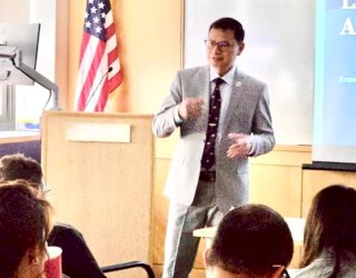 Kepala BPOM RI Taruna Ikrar Bicara di Harvard: Indonesia Tampil sebagai Kontributor Strategi Kesehatan Global