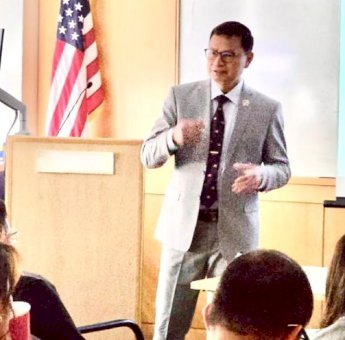 Kepala BPOM RI Taruna Ikrar Bicara di Harvard: Indonesia Tampil sebagai Kontributor Strategi Kesehatan Global