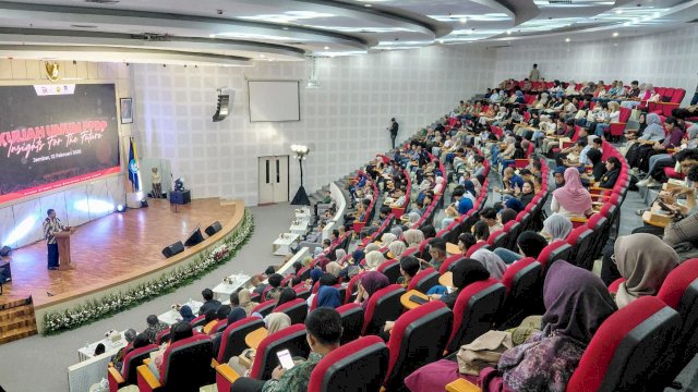 Otoritas Jasa Keuangan menggelar kuliah umum PPDP bertajuk &ldquo;Insights for the Future" yang diselenggarakan di Universitas Jember (UNEJ), Jember, Jawa Timur, kemarin. (Dok. Otoritas Jasa Keuangan) 