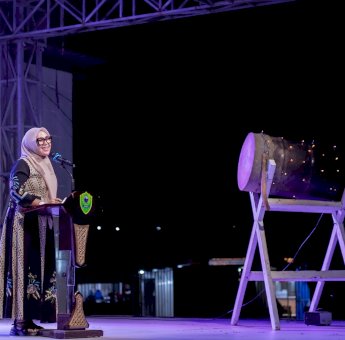 Pembukaan MTQ ke-37 Barru Berlangsung Semarak, Ratusan Warga Padati Alun-Alun Colliq Pujie