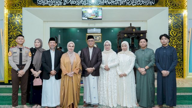 Ket: Bupati dan Wali Bupati Barru 