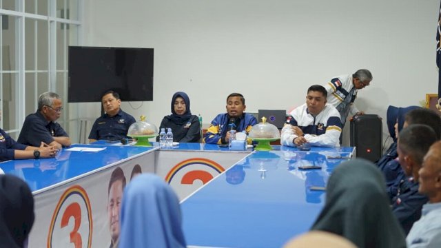 Ket: Pengurus DPD II Partai NasDem Kota Parepare