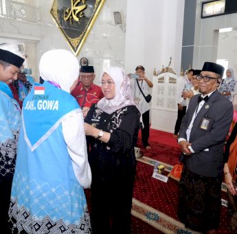 Bupati Gowa Lepas 387 Jamaah Calon Haji, Pemberangkatan Kloter Pertama