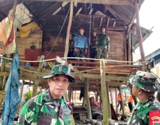 Semangat Kebersamaan, Satgas TMMD dan Warga Bangun Rumah Layak di Selayar