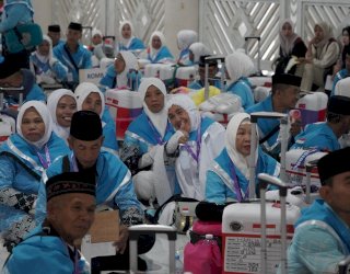 343 JCH Asal Gowa Berangkat, DM Titip Jaga Keselamatan Selama Beribadah