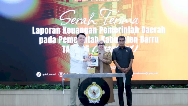 Ket: Bupati Barru, Andi Ina Kartika Sari