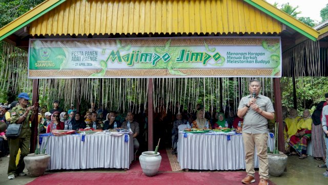 Ket: Wakil Bupati Barru, Abustan A Bintang