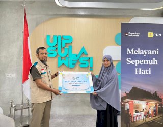 YBM PLN UIP Sulawesi Salurkan Insentif ke 16 Perempuan, Sasar Guru Mengaji hingga Pedagang Kecil