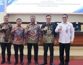 Komitmen Perangi Narkotika, Wali Kota Parepare Tasming Hamid Hadiri Rakor P4GN di Makassar