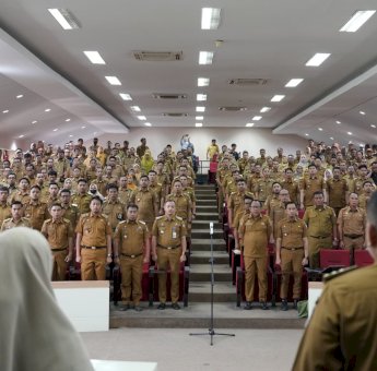 Wali Kota Munafri Warning Lurah Tak Disiplin: Jangan Jadi “Raja Kecil” di Wilayah