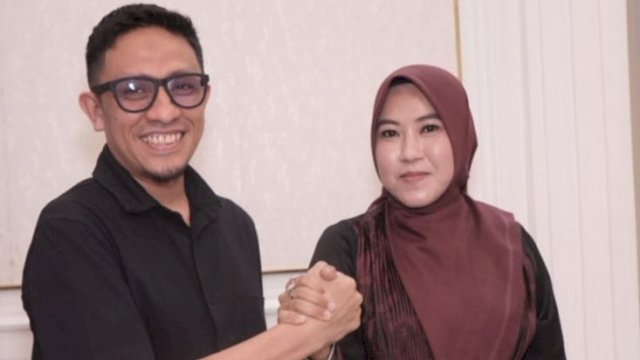 Fatma Wahyuddin (kanan) resmi terpilih memimpin IKA SMADA Angkatan 1998 Kota Makassar melalui proses musyawarah mufakat. (Foto: Istimewa)