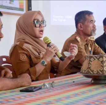 Bupati Barru Pantau Seleksi Bakal Calon Kades, Tekankan Transparansi