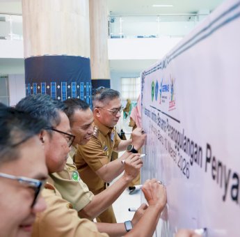 Pemkab Barru Perkuat Pencegahan TB Lewat Gerakan Masyarakat Hidup Sehat