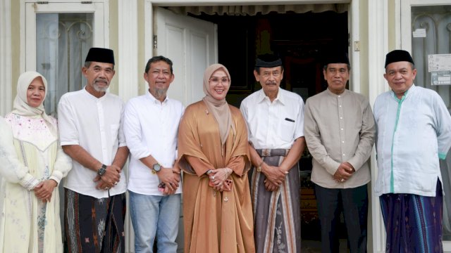 Bupati Barru Silaturahmi ke Mantan Bupati Andi Muhammad Rum, Tegaskan Penghormatan kepada Pendahulu