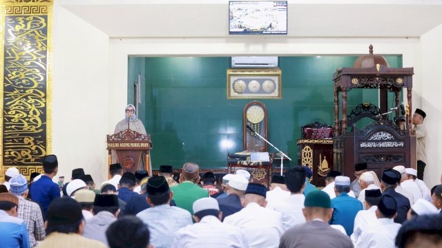 Ket: Bupati Barru, Andi Ina Kartika Sari