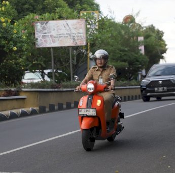 Sekda Parepare Amarun Agung Hamka Imbau ASN Gunakan Sepeda Motor demi Efisiensi BBM