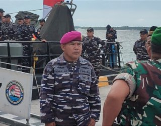 TMMD 128 Selayar, Personel TNI AL Bangun Jalan hingga Sumur Bor