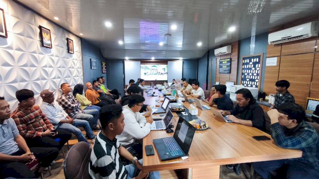 PLN UPP Sulawesi Tenggara saat menggelar Edukasi SMP dan SMK3, di Kantor UPP Sultra, Kota Kendari, kemarin. (Dok. Humas PLN UIP Sulawesi)