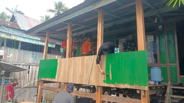 Meski Diguyur Hujan, TMMD Selayar Tetap Jalan. [Ist]
