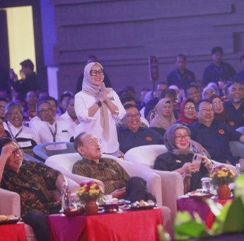 Dipuji Menteri Pertanian, Bupati Barru Andi Ina Kartika Sari Dinilai Aktif Bangun Komunikasi dengan Pemerintah Pusat