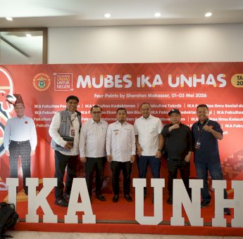 Tasming Hamid Ikuti Pembukaan Mubes IKA Unhas di Makassar, Perkuat Jejaring dan Sinergi