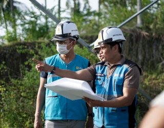 GM UIP Sulawesi Turun Langsung Tinjau Progres Pembangunan SUTT 150 kV Palu 3 – Tambu