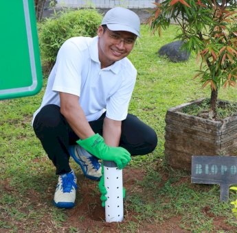 Gerakan Biopori dan Komposter Ala PLN UIP Sulawesi Ciptakan Lingkungan Keberlanjutan di Tempat Kerja