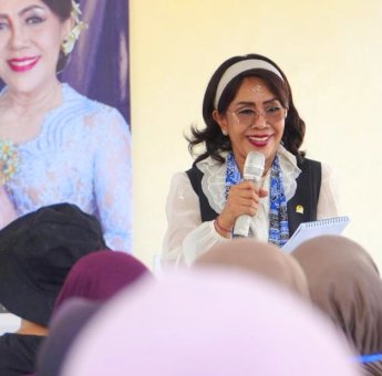 Tingkatkan Gizi dan Ekonomi Warga Lokal, MBG Hadir di Bale Banjar Jembrana