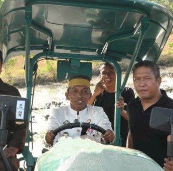 Pemanfaatan JIAT Dipacu untuk Tingkatkan Produktivitas Lahan Pertanian di Sidrap